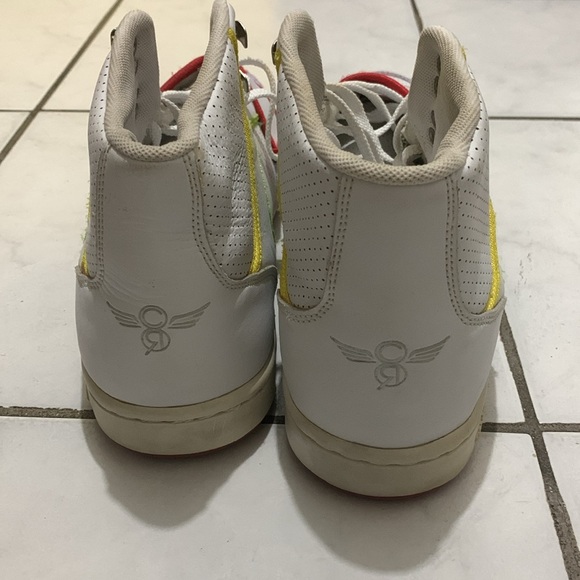 We are selling creative recreation shoes - Picture 4 of 5